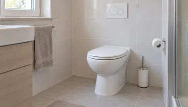 Come pulire il WC: prodotti, calcare e precauzioni