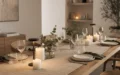 Mise en place elegante senza formalità: colori, luci e dettagli