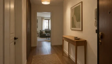 Ingresso buio: idee per colori, specchi e luce