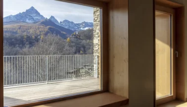 Casa de piatra: pietra recuperata e luce ai piedi del Monviso