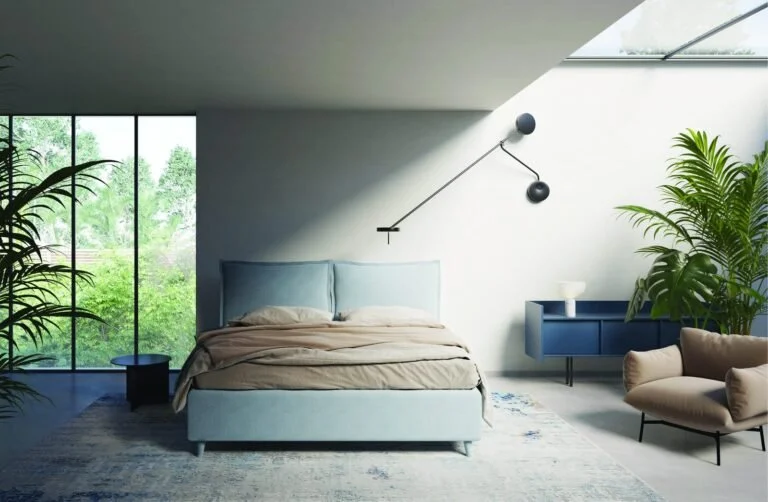 Letto Justine Compact Lanuit in una camera azzurra