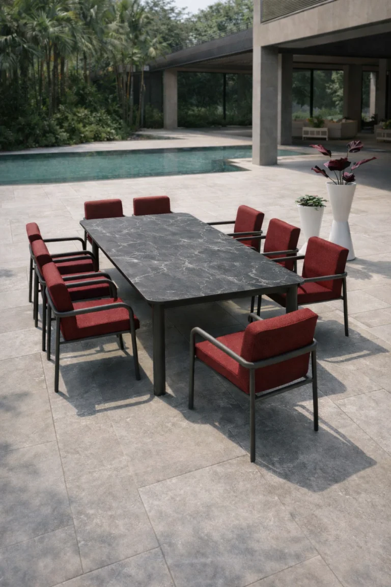 Tavolo Kibber Gaber nell’ambientazione outdoor del materiale stampa