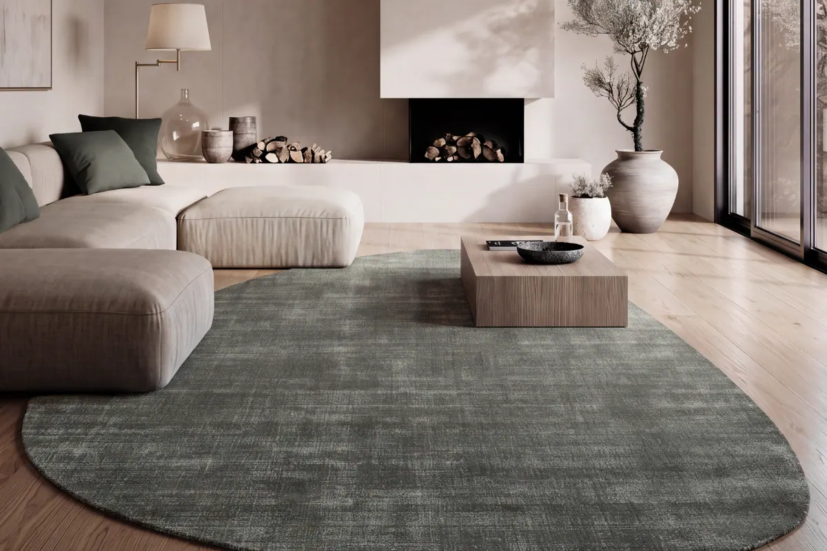 Tappeto Lito di Carpet Edition nella sagoma Organica Standard